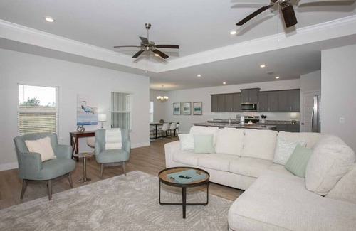 Foley Casa | Beautiful 4BDR Foley, pet friendly,15mins to beach