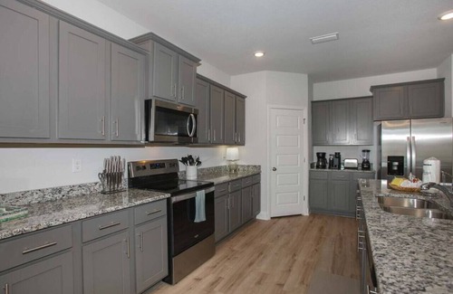 Foley Casa | Beautiful 4BDR Foley, pet friendly,15mins to beach