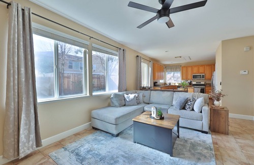 West Sacramento Casa | Beautiful 4Beds/3Baths Downtown Home in West Sacramento