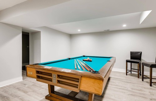 Roseland Casa | Beautiful 5 Bed Single family House