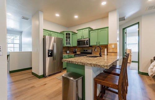 Ponderosa Trails Casa | Beautiful 5 Bedroom Flagstaff Home w/ Private Spa