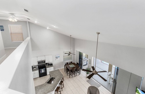 Beachwalk Isles Casa | Beautiful 5 Bedroom Pool Home on the Water!