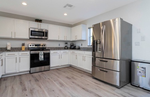 Lake Wilson Preserve Casa | Beautiful 5Bd Single Family w Game Room 106 Lake Wilson Preserve