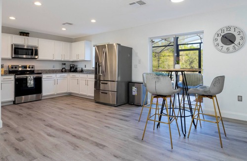 Lake Wilson Preserve Casa | Beautiful 5Bd Single Family w Game Room 106 Lake Wilson Preserve