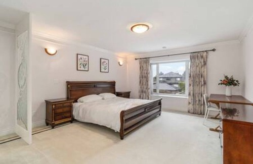 Oakridge Casa | Beautiful 6 BD House in a Desirable Neighborhood