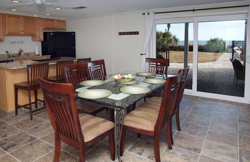 Golden Mile Casa | Hermosa casa de 7 habitaciones frente al mar con piscina privada