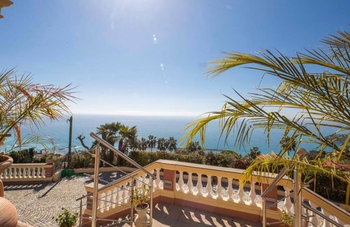 Ospedaletti Villa | Beautiful 8 bedroom Villa overlooking the Ligurian sea