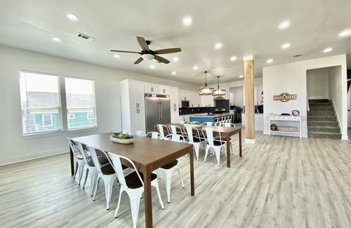 San Luis Beach Casa | Beautiful 8Bed/7Bath Beach View Home for the entire Family