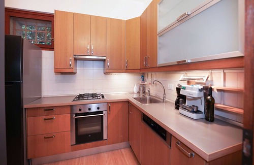 Porto Valtravaglia Apartamento | Hermoso apartamento para 6 personas con piscina, WIFI, TV, terraza y aparcamiento