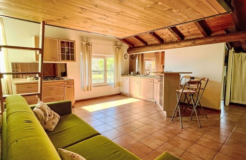 Samolaco Apartamento | Bonito apartamento con WIFI, balcón, mascotas permitida, vista panorámica y aparcamiento