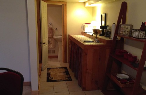 Wells Cabina | Hermosa Adk. Log Cabin Sleeps 8-13, acceso privado a la playa, ideal para LG. Familia
