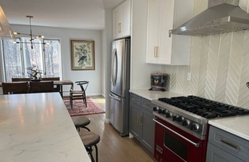 Guilford Casa | Beautiful airy home with indoor outdoor living