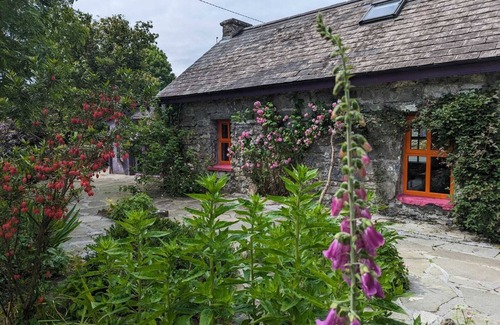 Bell Harbour Cabaña | Hermosa Aisling Cottage, Dooneen, Burren, a lo largo del salvaje del Atlántico wa Co. Clare