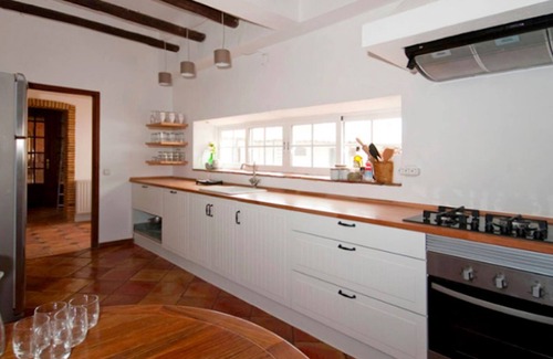Pata de Cima Villa | Beautiful Algarve Villa | 6 Bedrooms | Villa Albuferia da Silva | Private Swimming Pool & Lovely Outdoor Kitchen | Albufeira