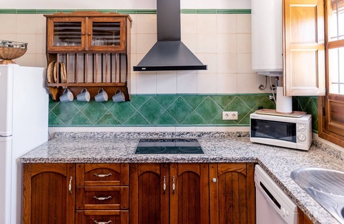 Las Lagunillas Cabaña | Preciosa casa andaluza del siglo XVIII situada entre olivares. Hasta 30+personas