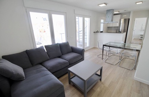 Denia Apartamento | Apartamento bonito y confortable con piscina comunitaria en Denia, en la Costa Blanca, España para 4 personas