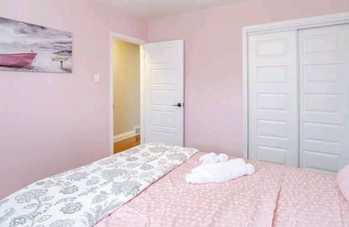 Burlington Casa | Beautiful and cozy Bungalow
