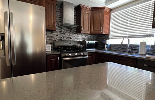 Palmdale Casa | Beautiful and cozy home in Palmdale, CA!