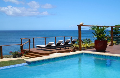 Borinquen Casa | HERMOSA Y ELEGANTE 5 hab CASA FRENTE AL MAR CON ACCESO DIRECTO A LA MAR