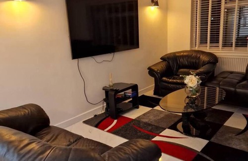 Gravesend Casa | Beautiful and Modern House in Gravesend