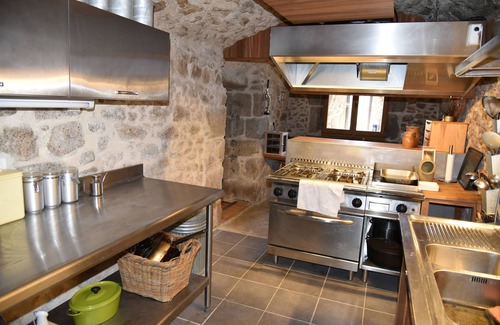 Augignac Casa | Hermoso y tranquilo castillo del siglo noveno en el corazón del Perigord - Dordoña