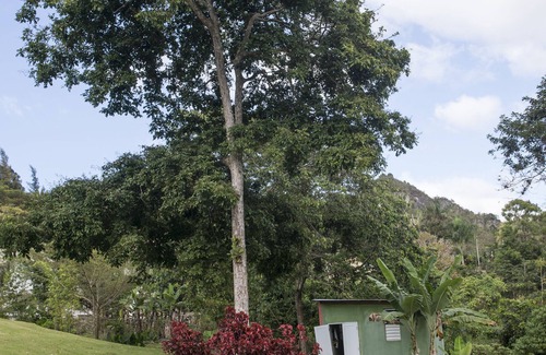 Angeles Casa | Hermosa y espaciosa residencia cerca de atracciones de aventura en la naturaleza.