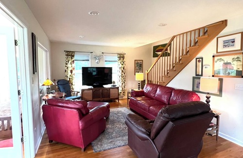 Bluff City Casa | Hermosa y apartada 3 BR / 3 BA Home en Sur del Río Holston