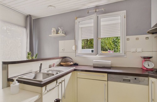Saint-Reverend Chalet De Esquí | Hermosa y espaciosa casa tranquila para 8
