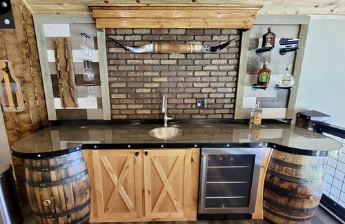 Pittsburg Casa | Beautiful and spacious home on a private 15 ac. lake in East Texas