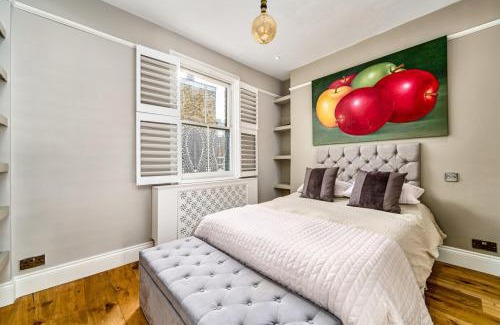Chelsea Riverside Casa | Beautiful and spacious room in Chelsea