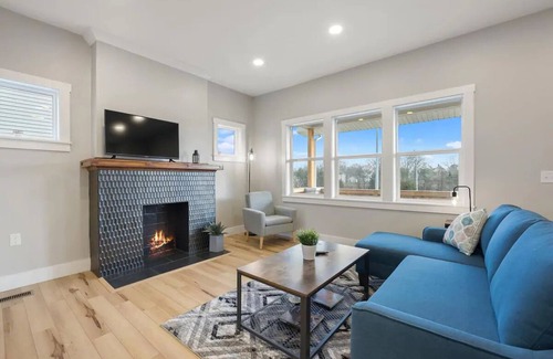 Near East Columbus Apartamento | Beautiful and Spacious 3 Bedroom with FREE Parking