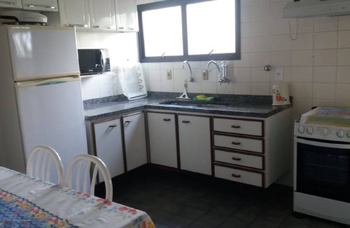 Jardim Sao Miguel Apartamento | Precioso apartamento en Guaruja Cove Beach.