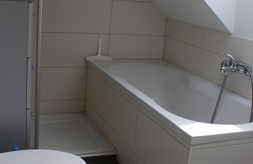 Teupitz Casa | Precioso apartamento, nuevo y moderno, gran terraza en la azotea.