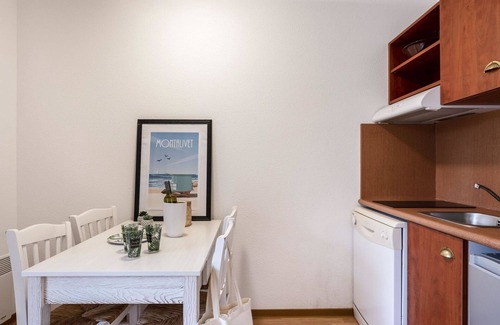 Le Verdon-sur-Mer Apartamento | Bonito apartamento para 4 personas con WIFI, piscina, TV, terraza, mascotas permitida y aparcamiento