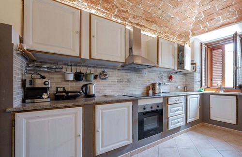 Grazzano Badoglio Apartamento | Acogedor apartamento para 6 personas con WIFI, A/C y terraza