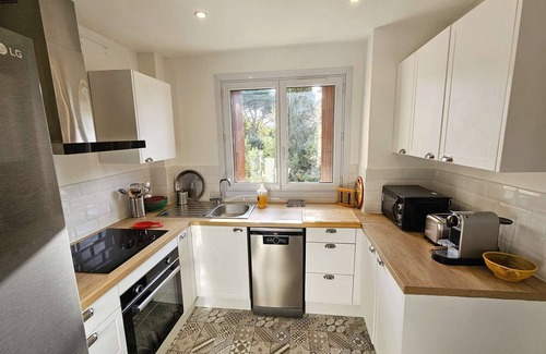 Les Sablettes Apartamento | Beautiful apartment, air conditioning, WIFI, beach and shops within walking distance