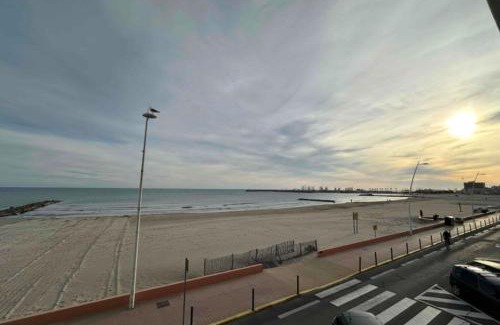 Palavas-les-Flots Apartamento | Beautiful apartment with terrace on the seafront