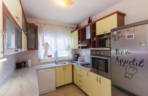 Ploce Apartamento | Hermoso apartamento en Bacinska jezera