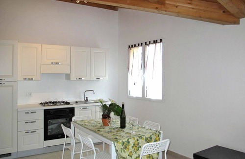 Pantasina Apartamento | Apartamento con piscina privada, TV, patio, mascotas permitida, vista panorámica, aparcamiento