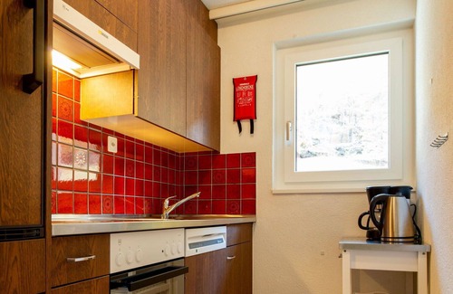 Saas Almagell Apartamento | Bonito apartamento para 5 personas con WIFI, TV y balcón