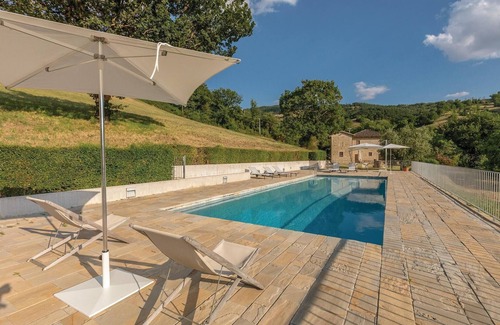 Valfabbrica Apartamento | Hermoso apartamento en Valfabbrica PG