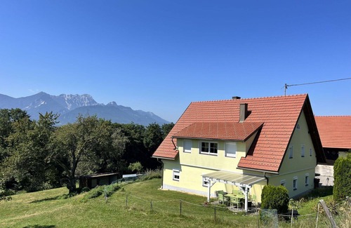 Rupertiberg Apartamento | Bonito apartamento para 8 personas con piscina, WIFI, TV, patio y mascotas permitida