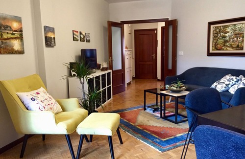 Santa Eulalia de Morcín Apartamento | Piso precioso a 10 minutos del centro de Oviedo. En plena montaña asturiana.