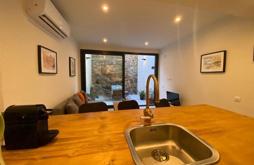 Caldes d'Estrac Apartamento | Beautiful apartment 5 minutes walk to the beach