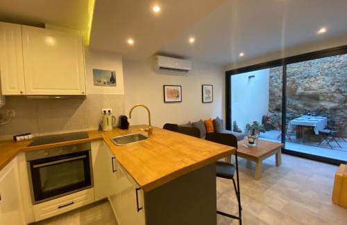 Caldes d'Estrac Apartamento | Beautiful apartment 5 minutes walk to the beach