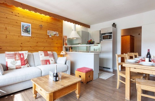 Tignes Apartamento | Precioso apartamento para 7 personas con WIFI, TV y balcón