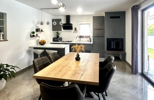 Rezanci Apartamento | Hermoso apartamento en Svetvincenat