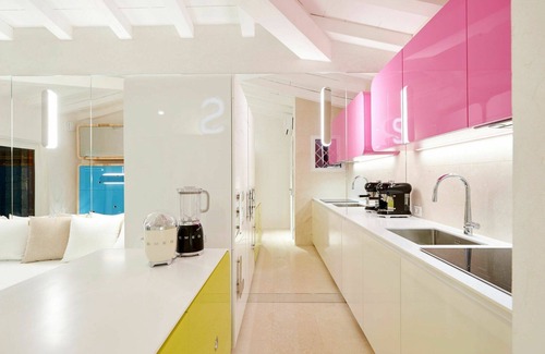 Puntaldia Casa | Precioso apartamento en villa para 6 personas con A/C, piscina, TV, terraza y aparcamiento