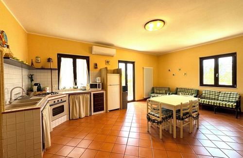Capaci Apartamento | HERMOSO apartamento A POCOS PASOS del mar!