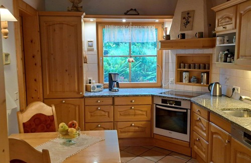 Maishofen Apartamento | Beautiful apartment for 5 guests with WIFI, TV, patio and pets allowed